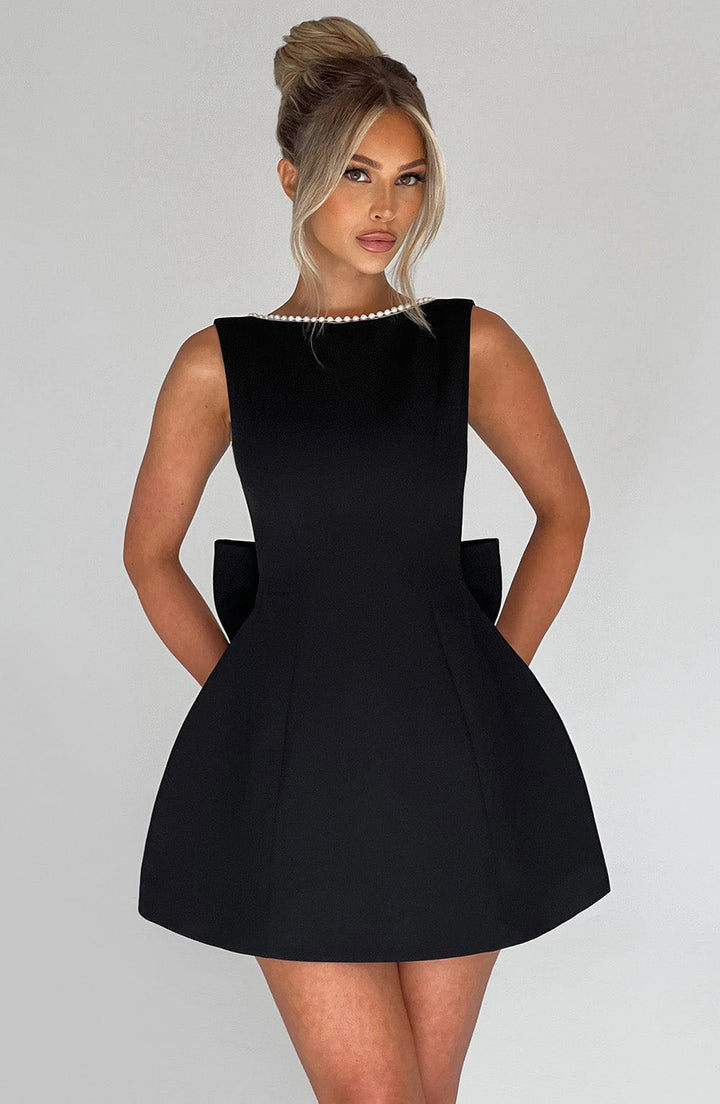 Kylie — Robe Mariage Invitee Mini Structuree Rose Noire Blanche