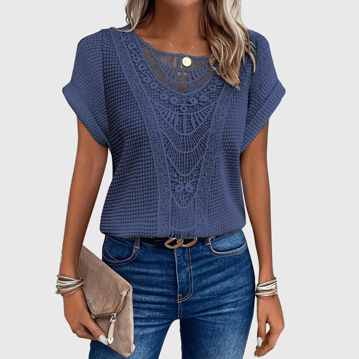 Pearl — Blouse Femme Elegante Style Ibiza Bleu Ciel Rouge Orange