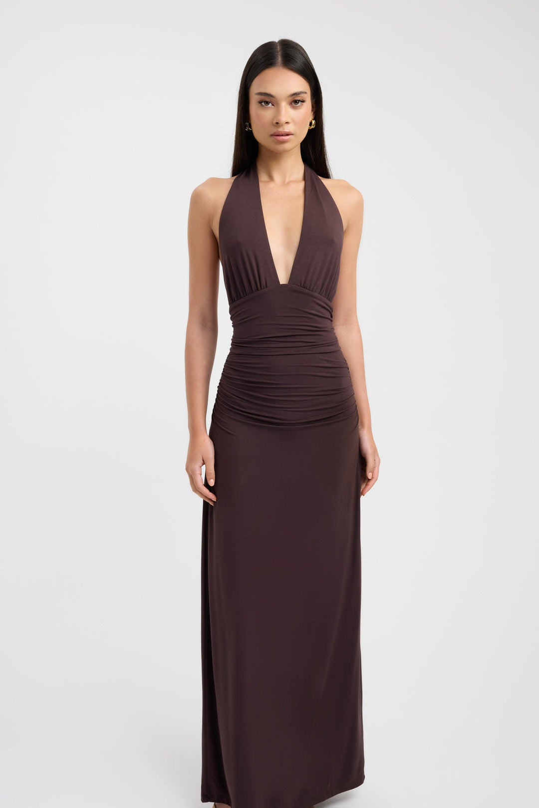 Serenya — Robe Maxi Elegante Noire Acajou Fonce Pour Prestige Sombre