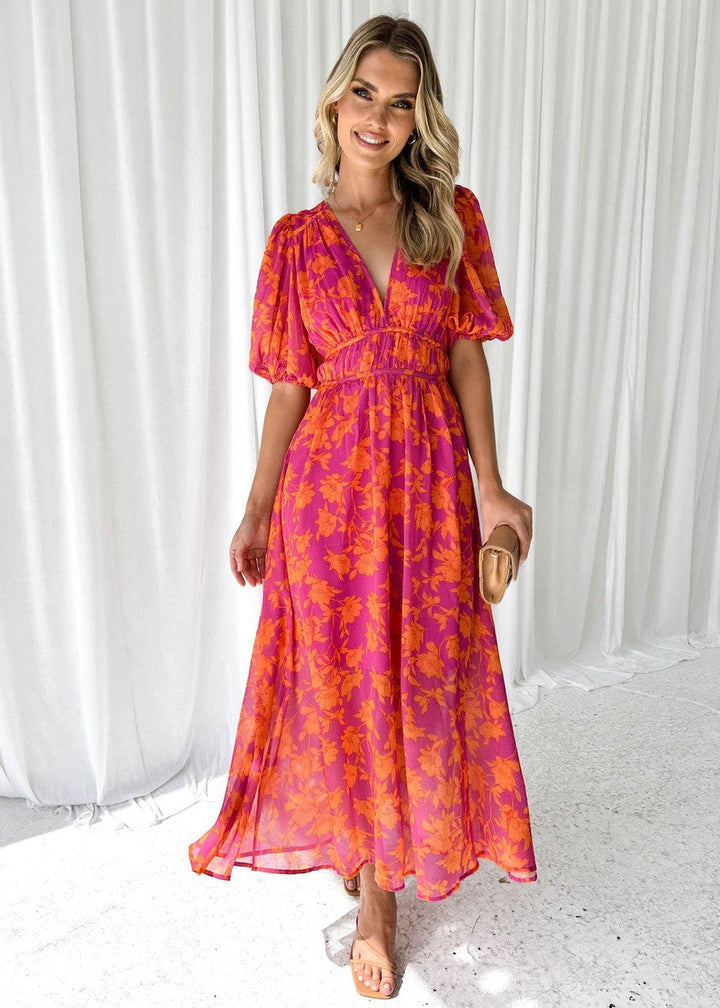 Isabella — Robe Maxi Florale Col V Mariage Invitee Orange Pour Ceremonie
