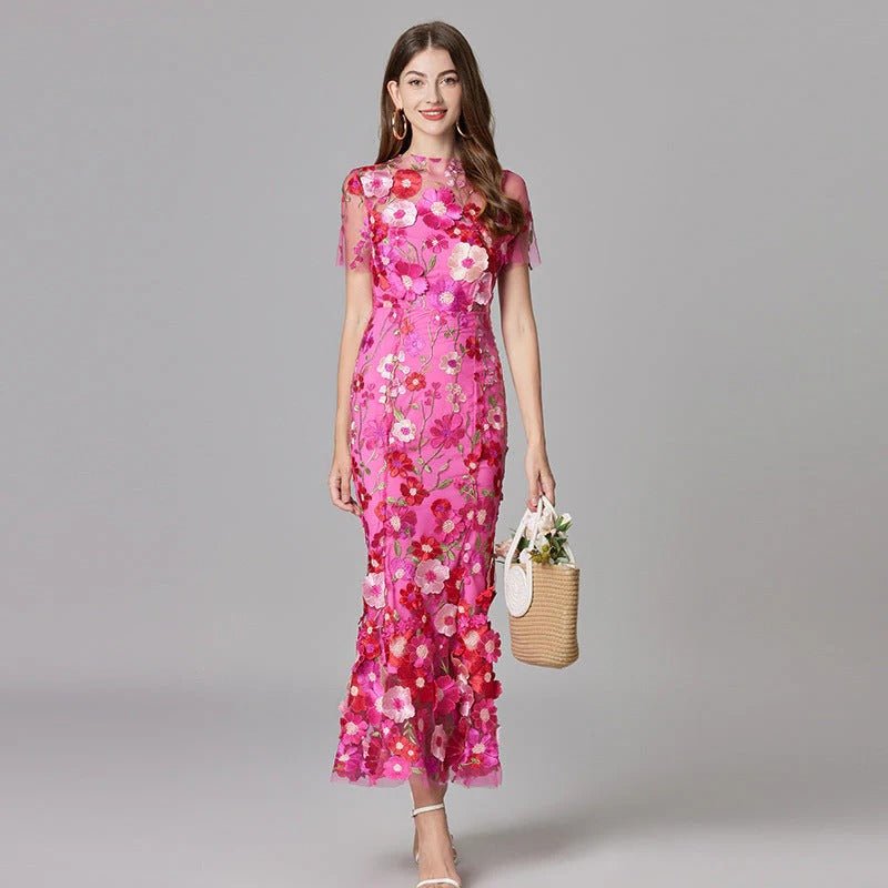 Scarlett — Robe Maxi Applique Florale Sans Manches Beige Jaune Rose Violette