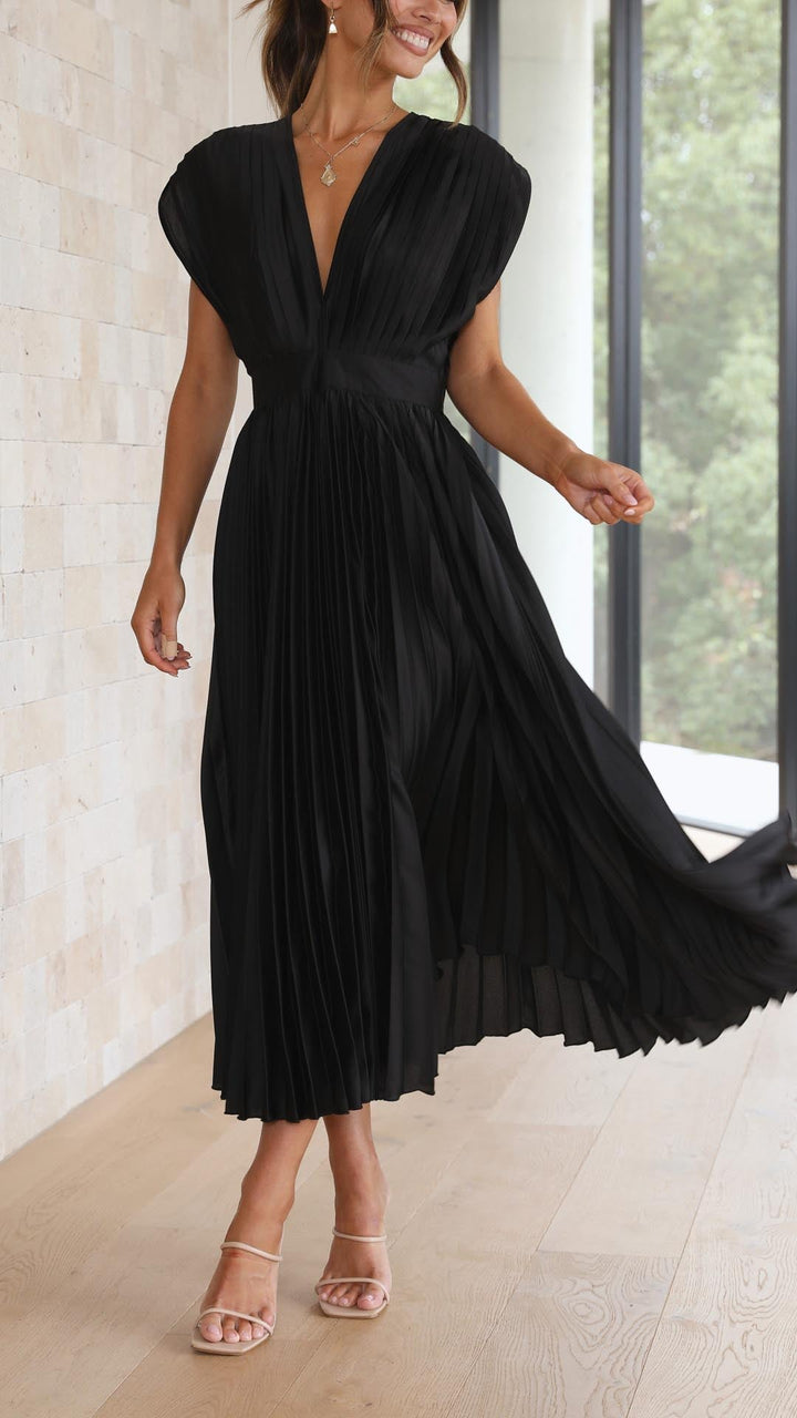 Kaitlyn — Robe Mariage Invitee Plissee Col V Midi Champagne Rose Antique Grise