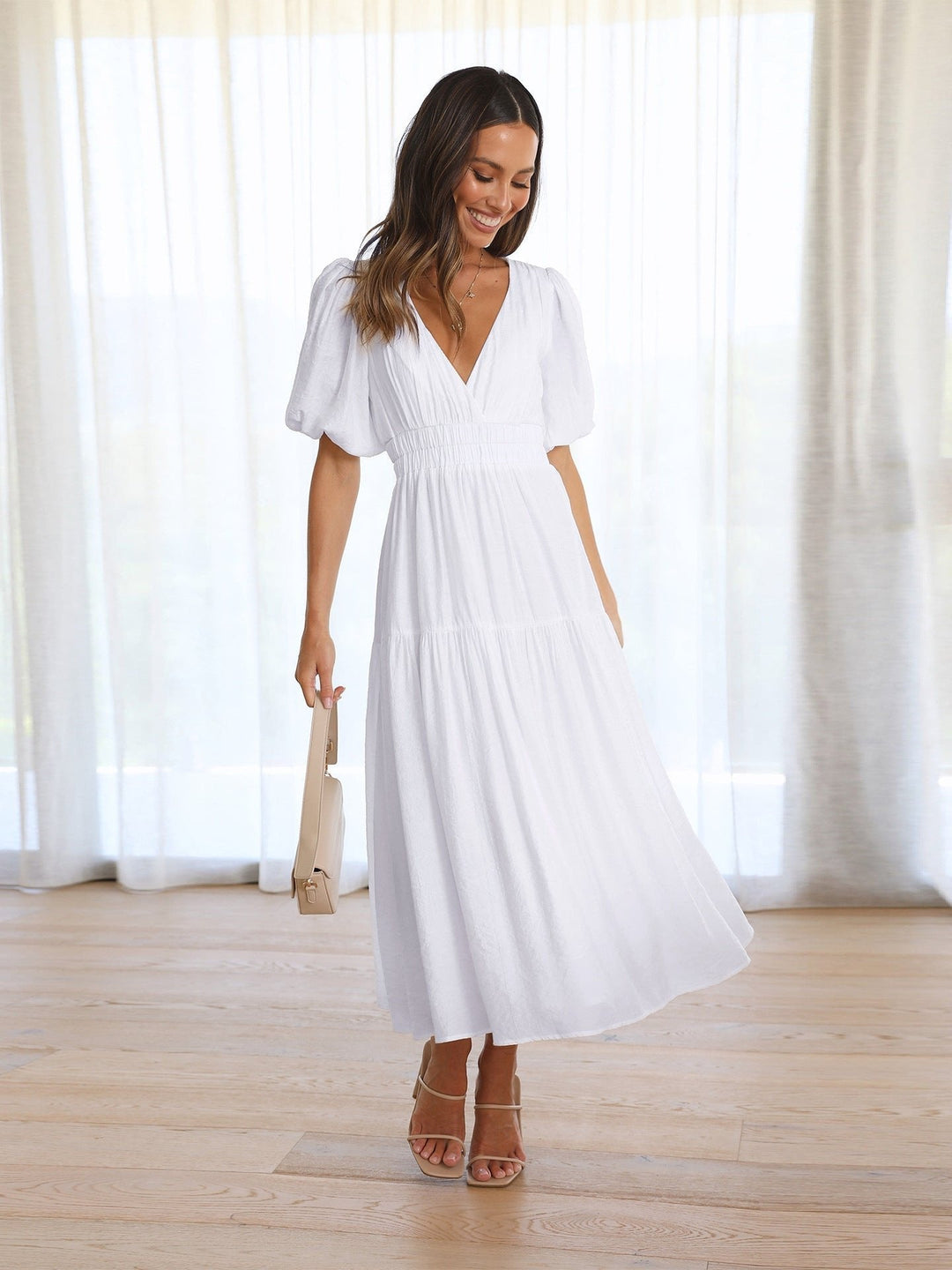 Eleanor — Robe Midi Col V Manches Bouffantes Taille Smockee Blanche Noire Rose Creme